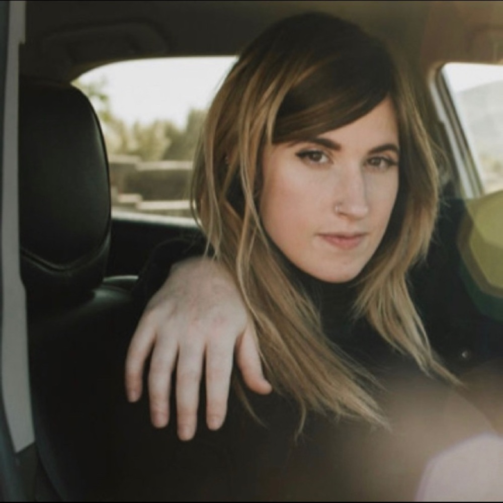 Meet your Posher, Tracy